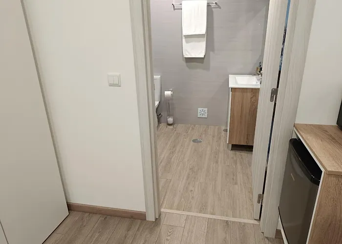 Garden House - Quarto Familiar Com Wc Privativo